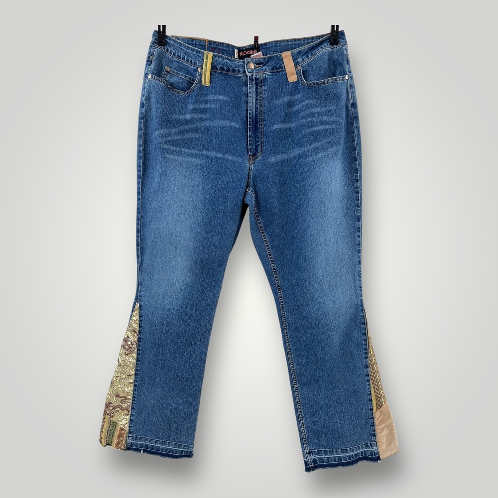 US Rodeo Jeans Womens 22/23 Blue Patchwork Flare Leg Denim Retro Boho 31 Inseam